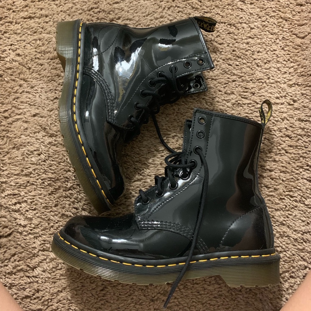 Dr. Martens Women’s 1460 8-Eye Boot
